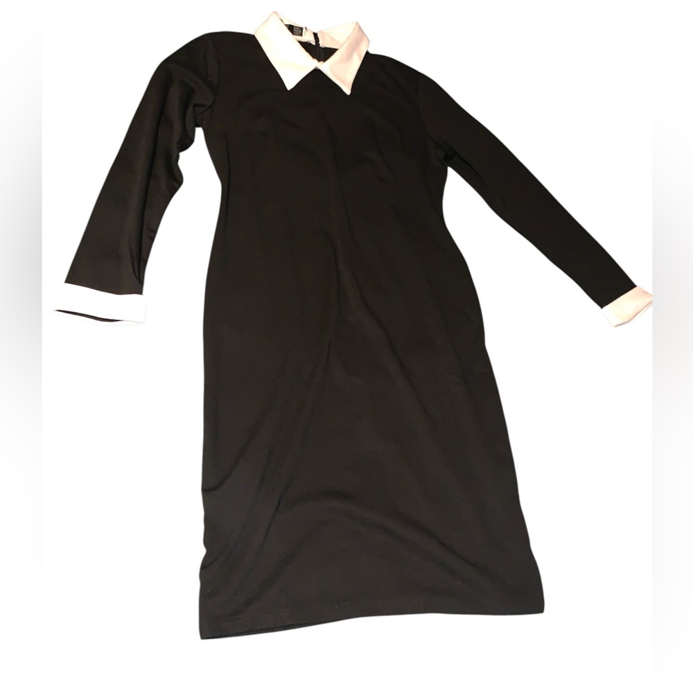 Elegant Black Long Sleeve Dress with turn down collar and white cuffs Wednesday - Picture 2 of 10